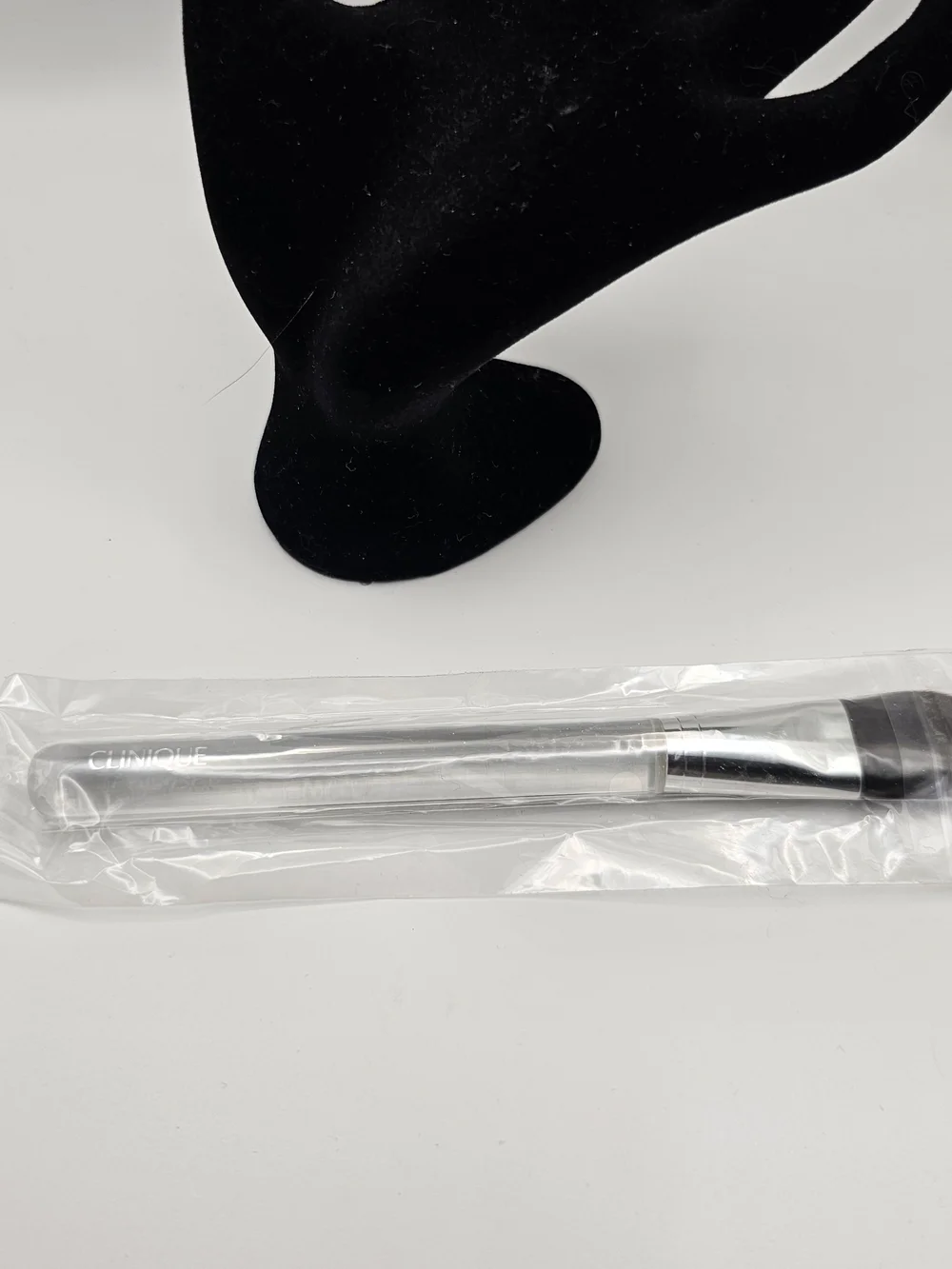 NEW Clinique 6